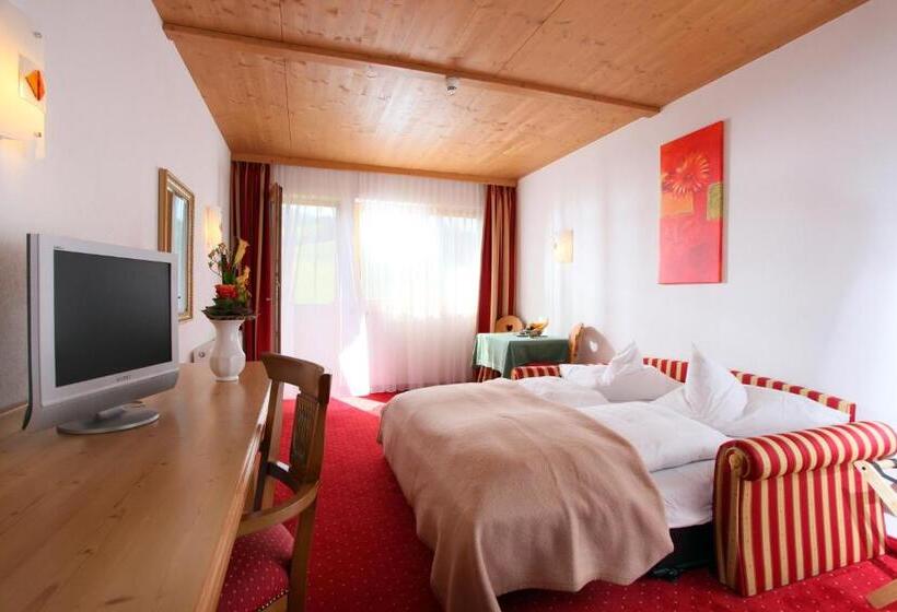 سوییت خانوادگی, Alpenhotel Landhaus Küchl