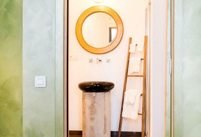 스탠다드 룸, Bnb City