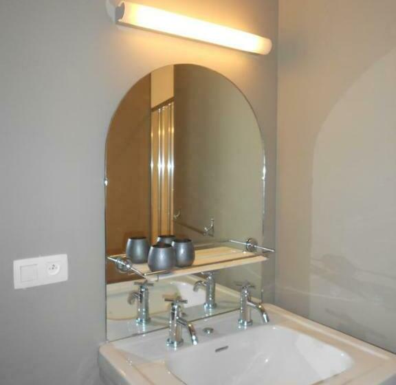 스탠다드 룸, Bnb City