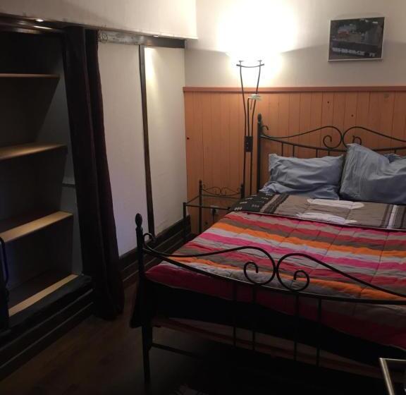 Дом 4 Спальни, B&b De Eifelhoeve