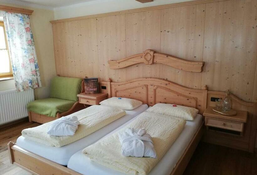 Семейный Номер, Haus Binderschuster