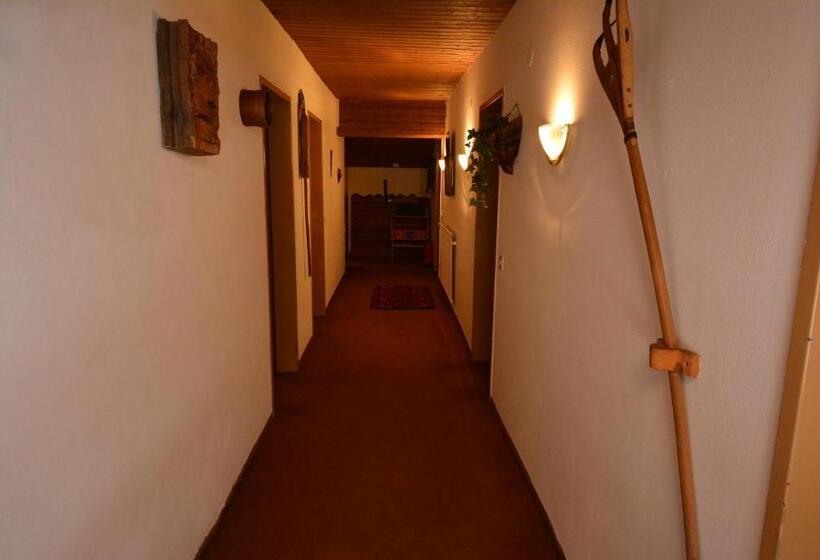 کلبه ییلاقی, Haus Lattacher By Châtel Reizen