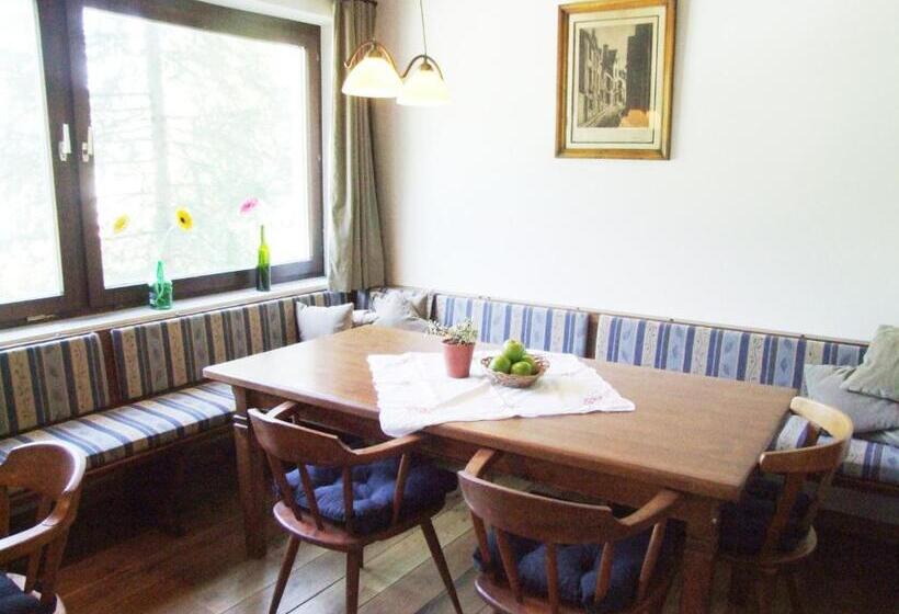 کلبه ییلاقی, Haus Lattacher By Châtel Reizen