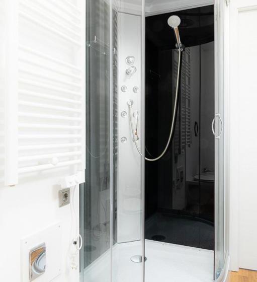 プールの見える1ベッドルームアパートメント, Haus Sieben Singer Lydia