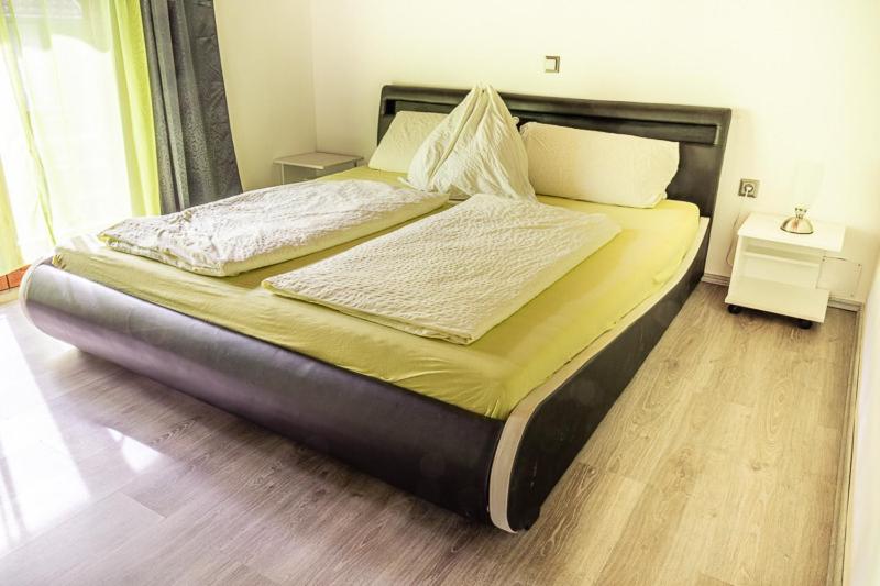 プールの見える1ベッドルームアパートメント, Haus Sieben Singer Lydia