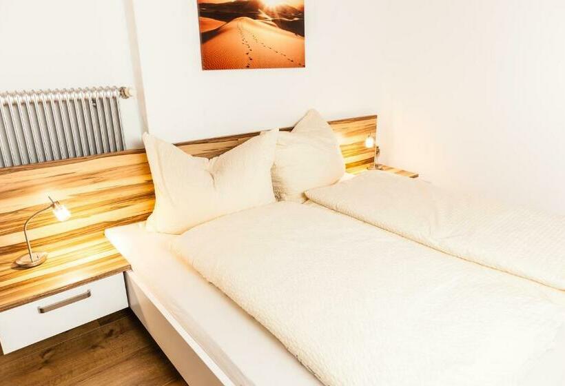 スーペリアールーム, Haus Sieben Singer Lydia