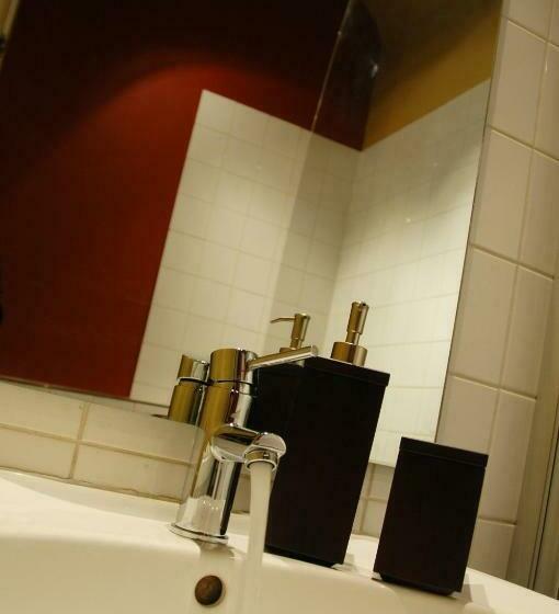 Duplex Appartement met 1 Slaapkamer, Villa Des Roses Voltaire