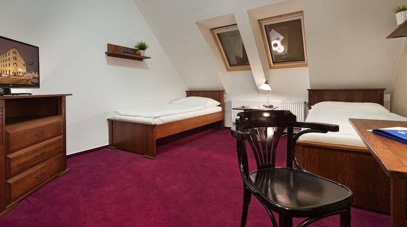 חדר דלוקס, Brioni Suites