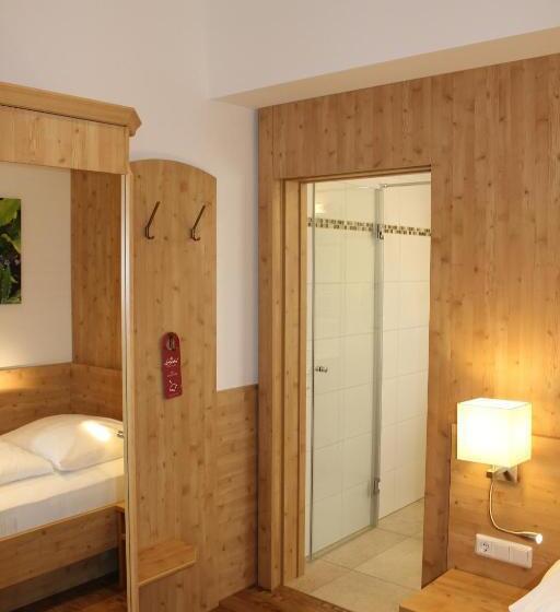 标准单人间, Donauhotel Lettnerhof