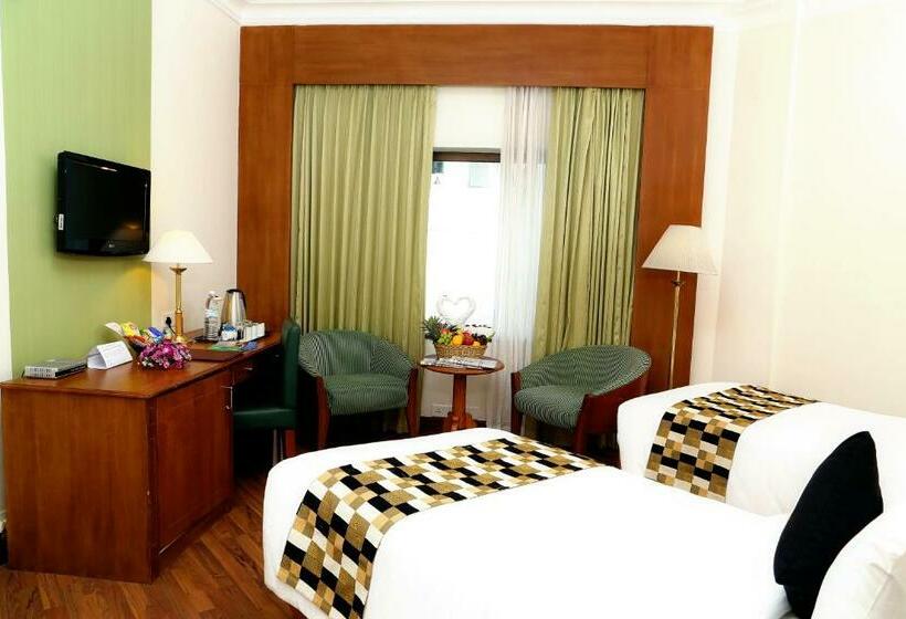 Номер Superior, Gokulam Park Hotel & Convention Centre