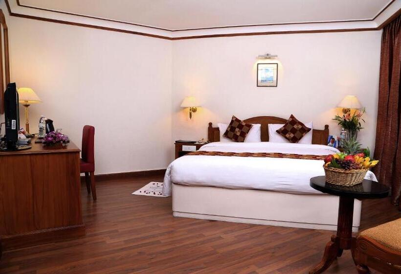 디럭스 스위트, Gokulam Park Hotel & Convention Centre