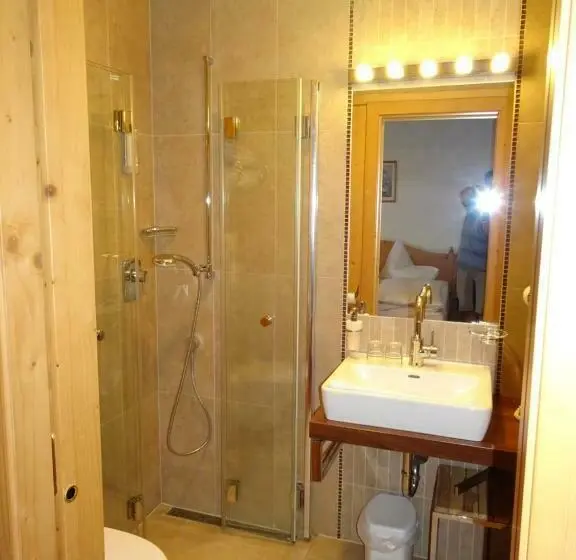 Standard-huone, Alpenhotel Landhaus Küchl