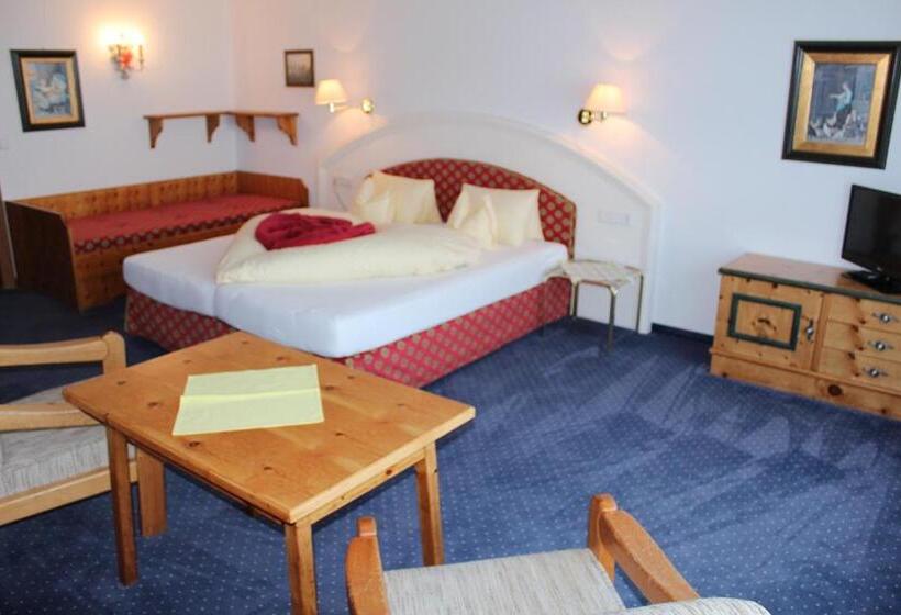 غرفة ديلوكس عائلية, Andi S Ski