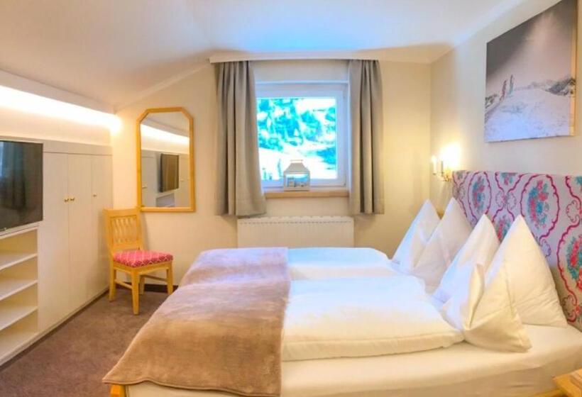 스탠다드 룸, Andi S Ski