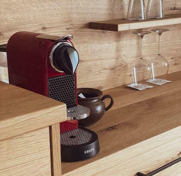 جناح سوبيريور, Kärnten