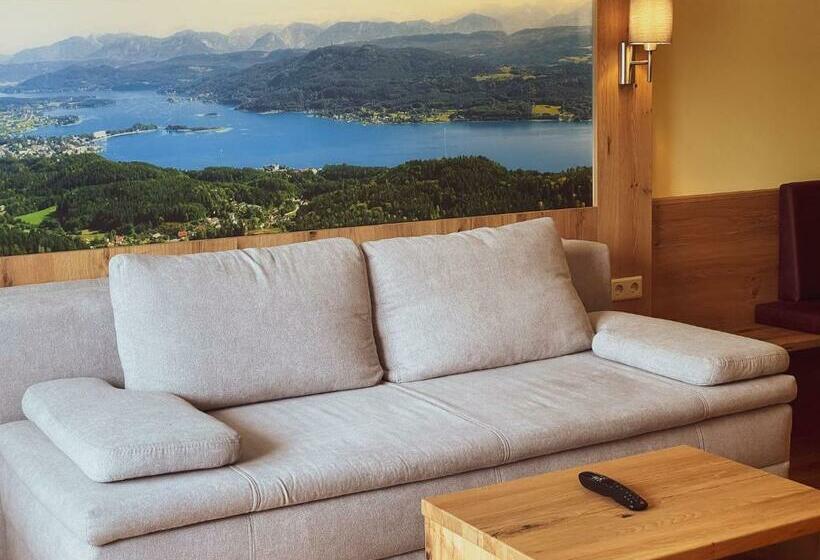 جناح سوبيريور, Kärnten