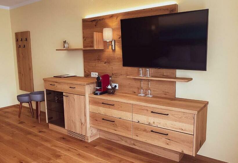 سوییت سوپریور, Kärnten