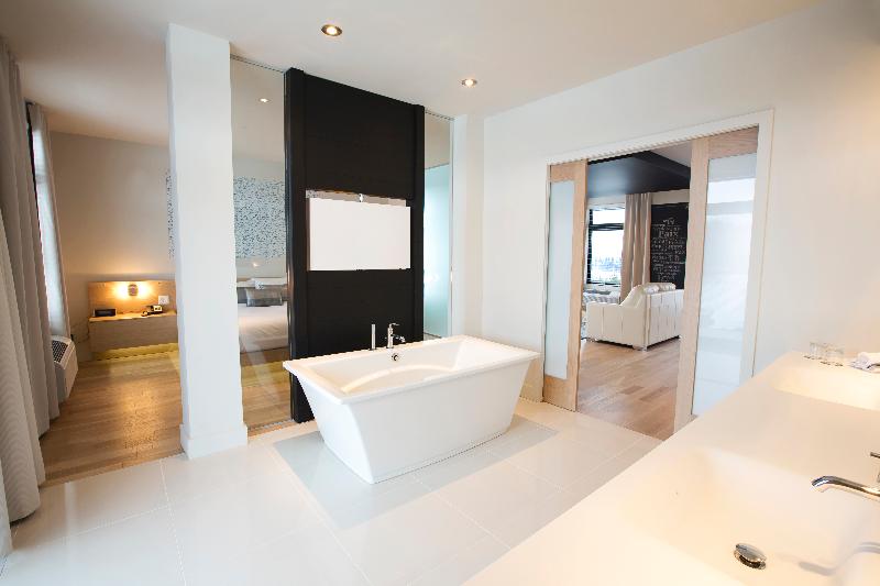 جناح رئاسى, La Cache A Maxime