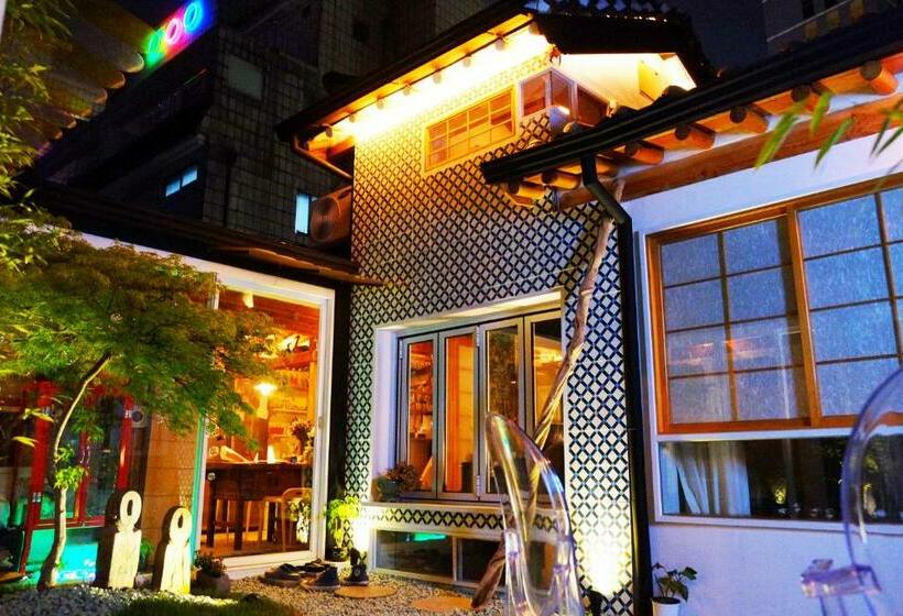 اتاق سوپریور با چشم‌انداز باغ, Nagne House Boutique Hanok