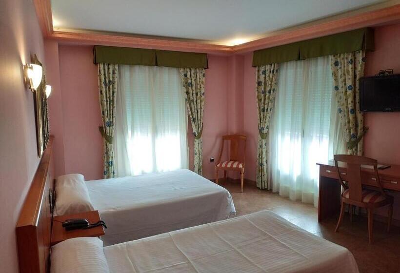 标准间带阳台, Real de Castilla