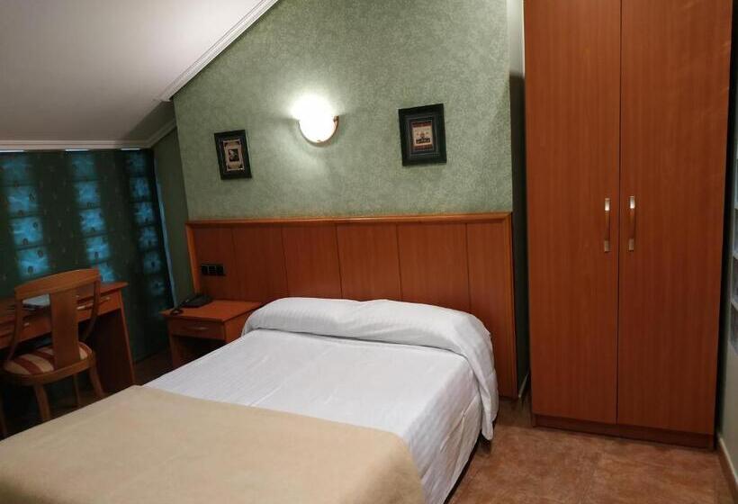 标准间, Real de Castilla