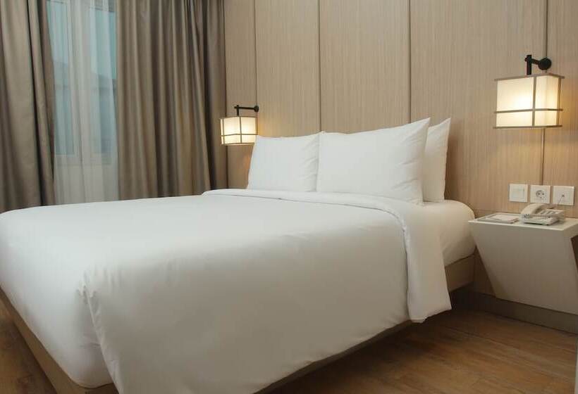 Номер Superior, Santika Mega City  Bekasi