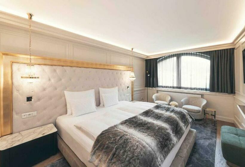 Suite Deluxe, Schlosshotel Ischgl 5 Sterne Superior