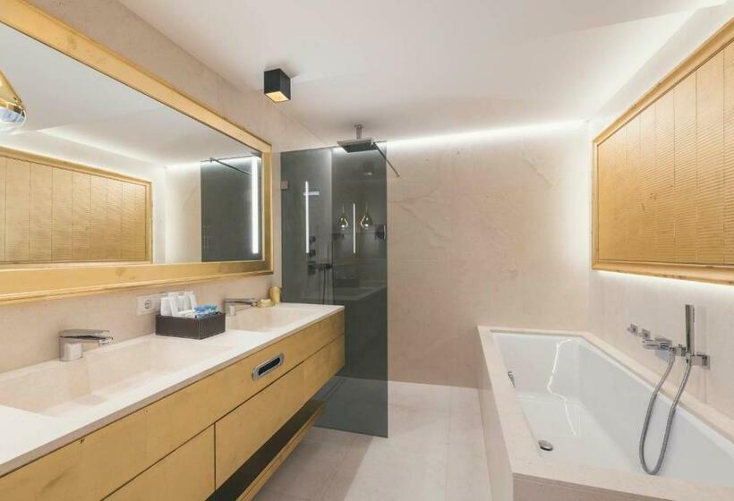 Suite Superior, Schlosshotel Ischgl 5 Sterne Superior