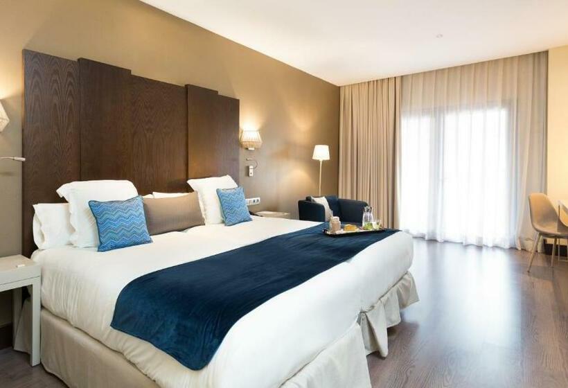 이그제큐티브 트리플, La Laguna Gran Hotel