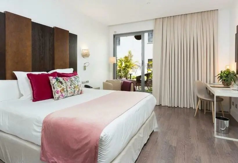 اتاق لوکس با تراس, La Laguna Gran Hotel