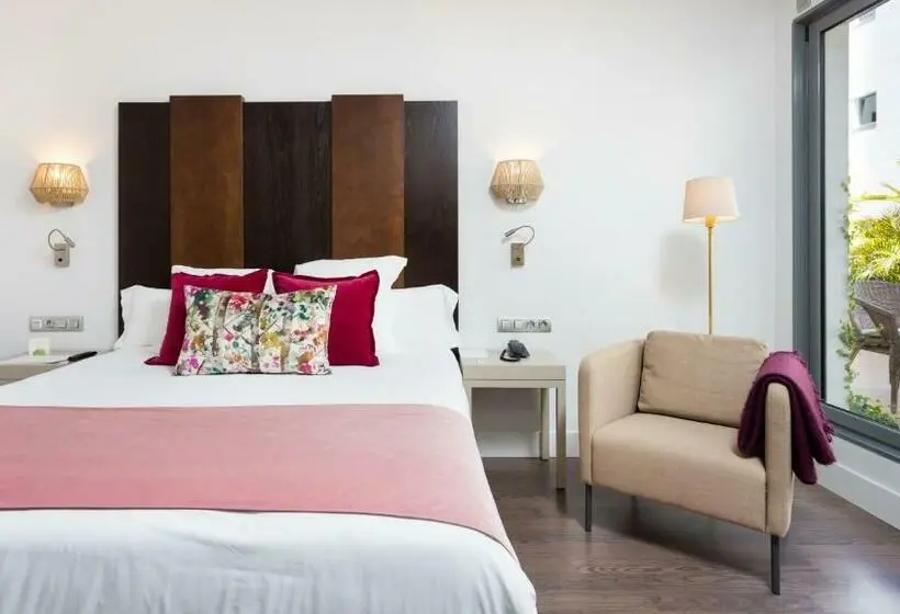 اتاق لوکس با تراس, La Laguna Gran Hotel