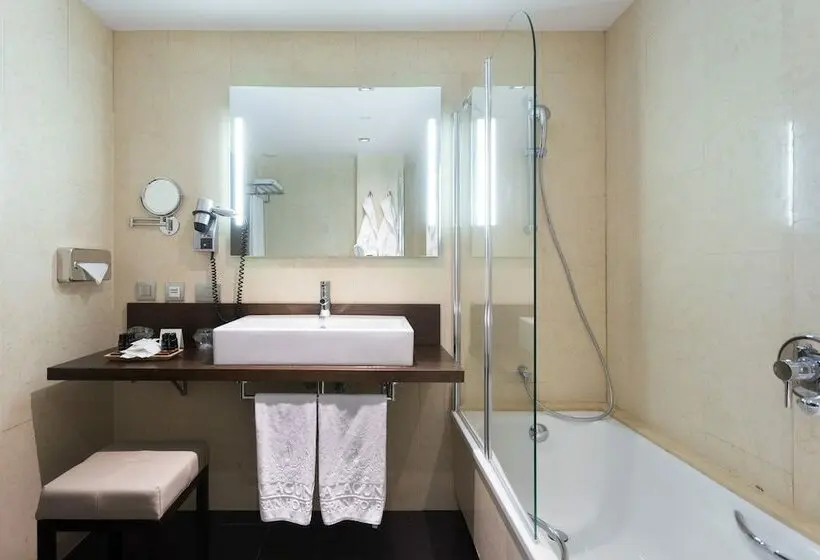 اتاق لوکس با تراس, La Laguna Gran Hotel