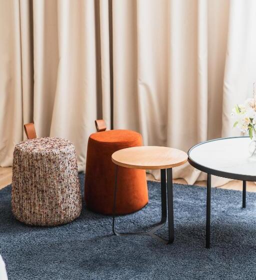 이그제큐티브 트리플, La Laguna Gran Hotel