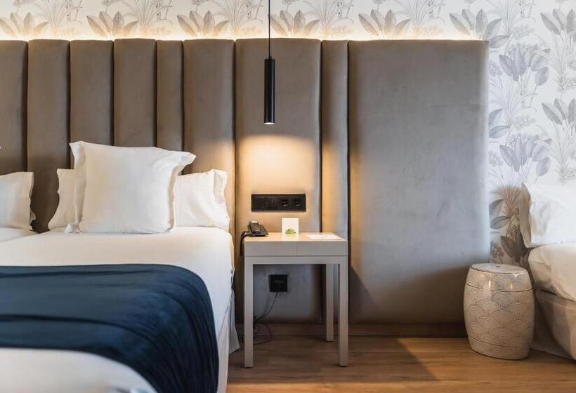 이그제큐티브 트리플, La Laguna Gran Hotel