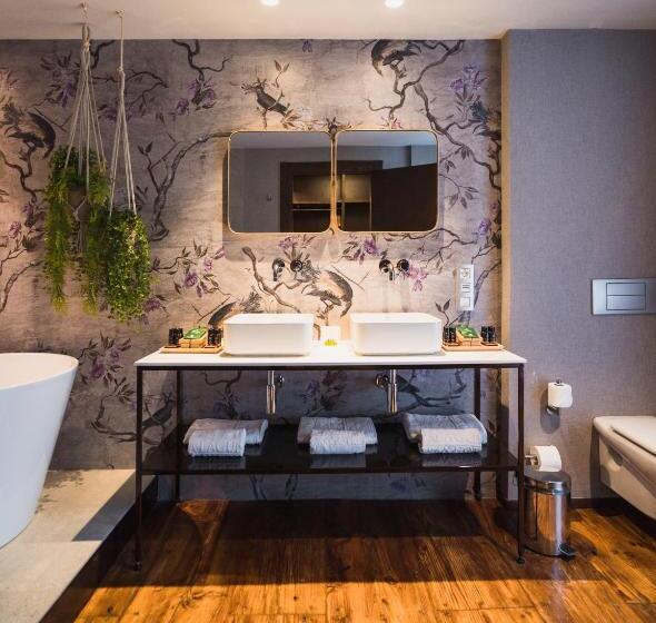 로얄 스위트, La Laguna Gran Hotel