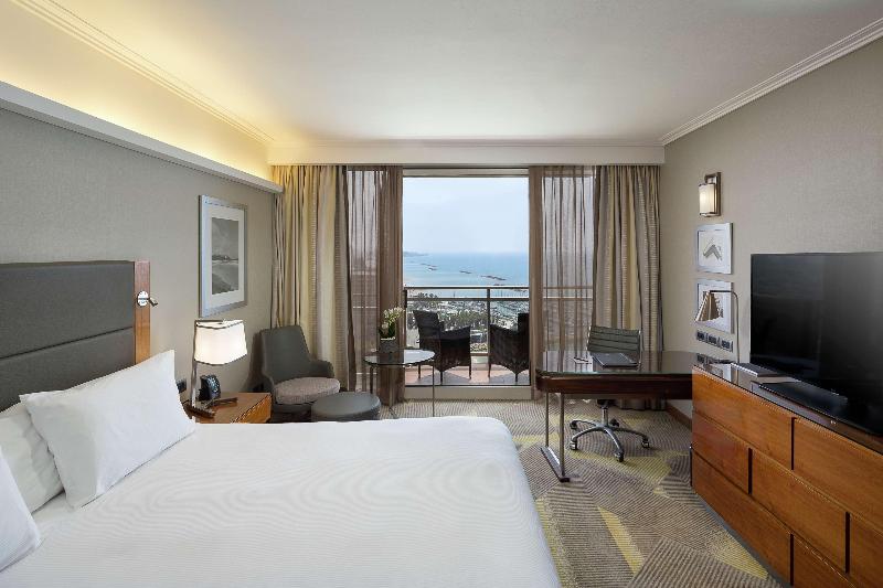 이그제큐티브 트리플, La Laguna Gran Hotel