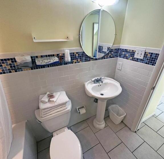 带大床的标准间, Shalimar Resort