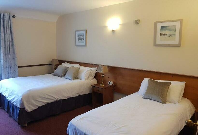 غرفة عائلية, Padraicins B&b