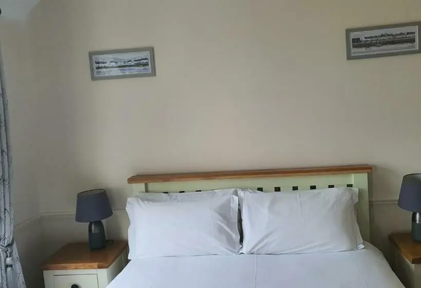 オーシャンビュースタンダードルーム, Padraicins B&b
