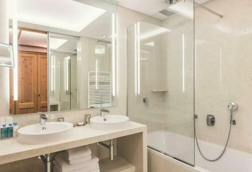プレミアムルーム, Schlosshotel Ischgl 5 Sterne Superior