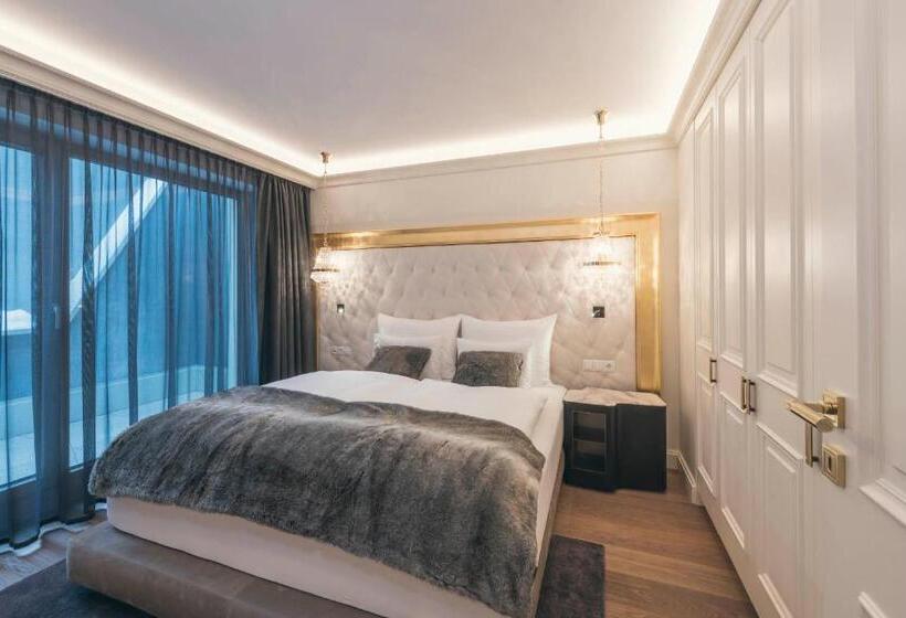 Camera Quadrupla Superiore, Schlosshotel Ischgl 5 Sterne Superior