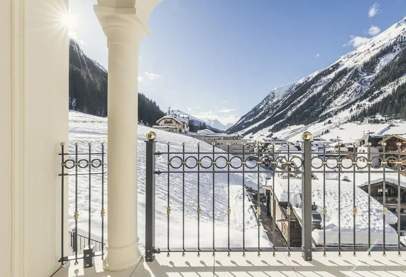 デラックスルーム, Schlosshotel Ischgl 5 Sterne Superior