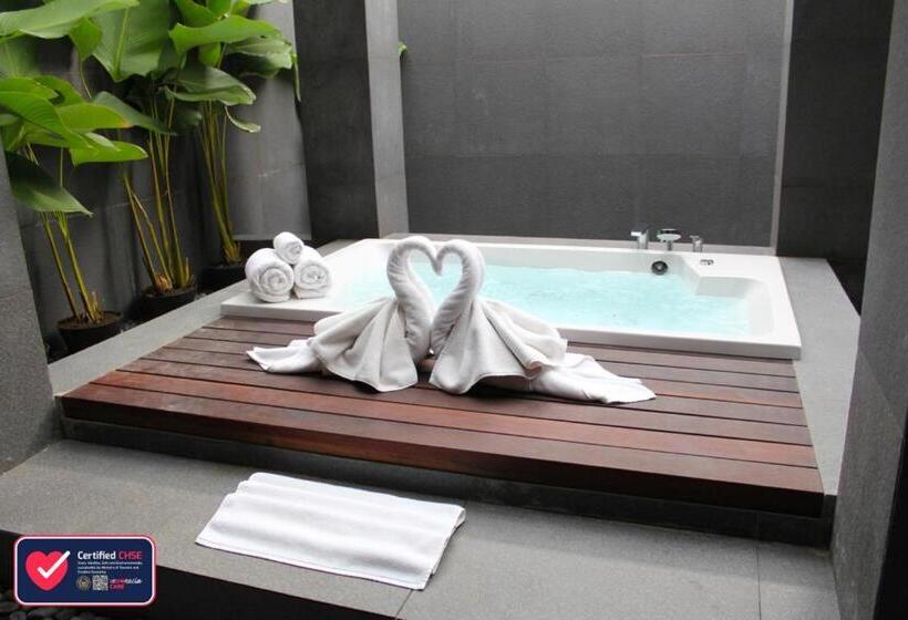 Люкс, The Luxton Cirebon Hotel And Convention
