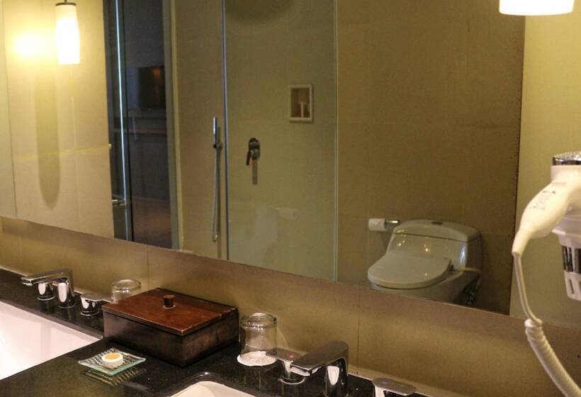 套房, The Luxton Cirebon Hotel And Convention