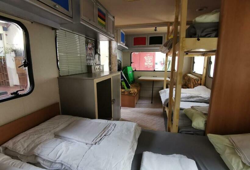 Quarto Estandar, Treck Hostel