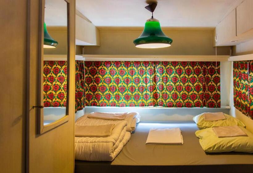 스탠다드 룸, Treck Hostel