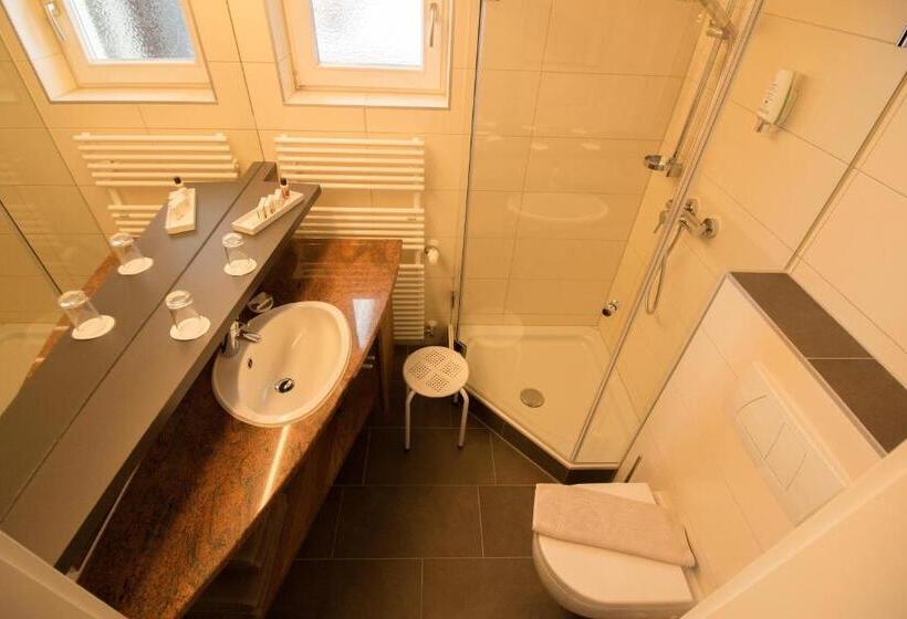 חדר סטנדרט עם מרפסת, Wohlfühlhotel Hubertushof