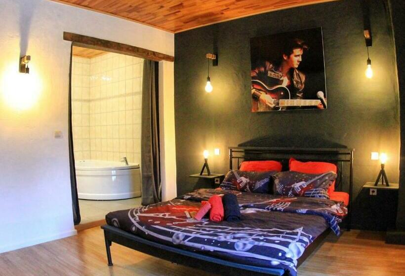 スタンダードトリプルルーム, B&b Music City