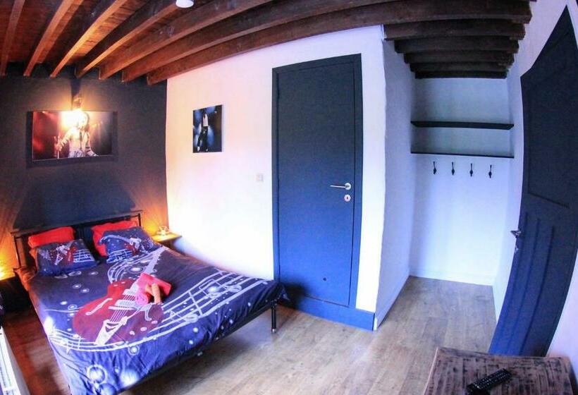 スタンダードルーム, B&b Music City