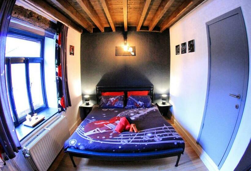 スタンダードルーム, B&b Music City